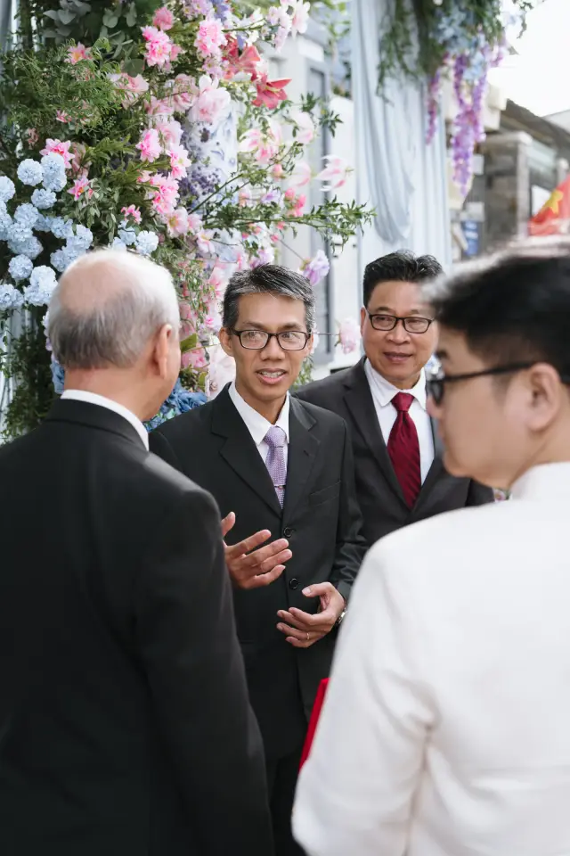 Ảnh 250 của Lễ 1