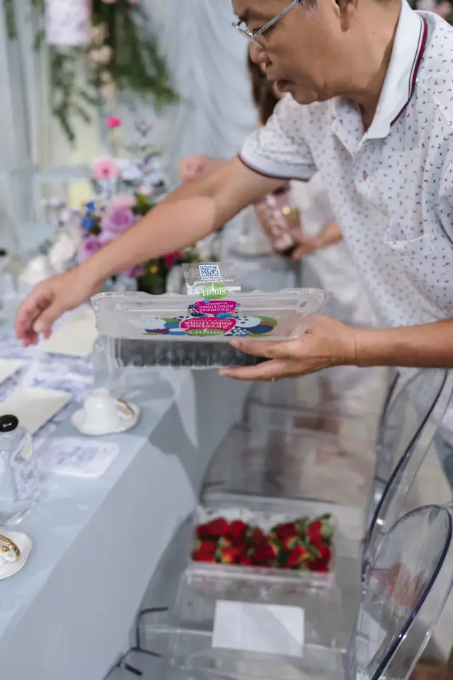 Ảnh 31 của Lễ 1