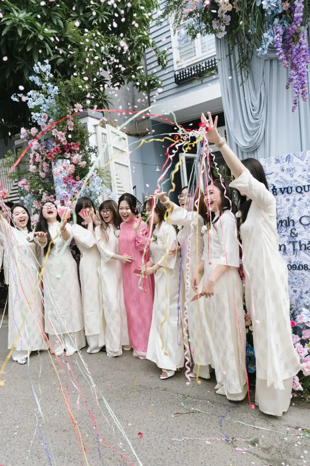 Ảnh 515 của Lễ 1