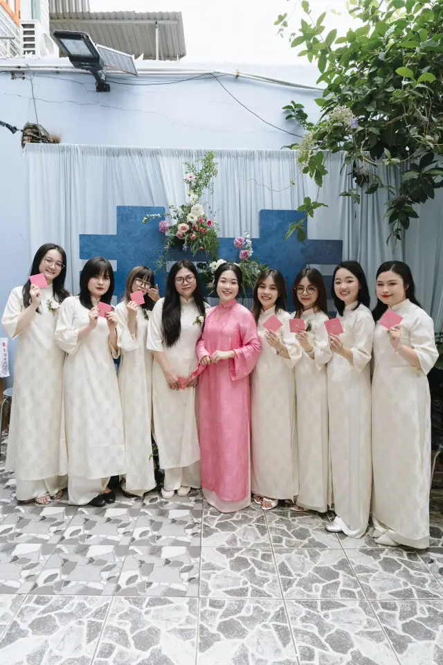 Ảnh 530 của Lễ 1