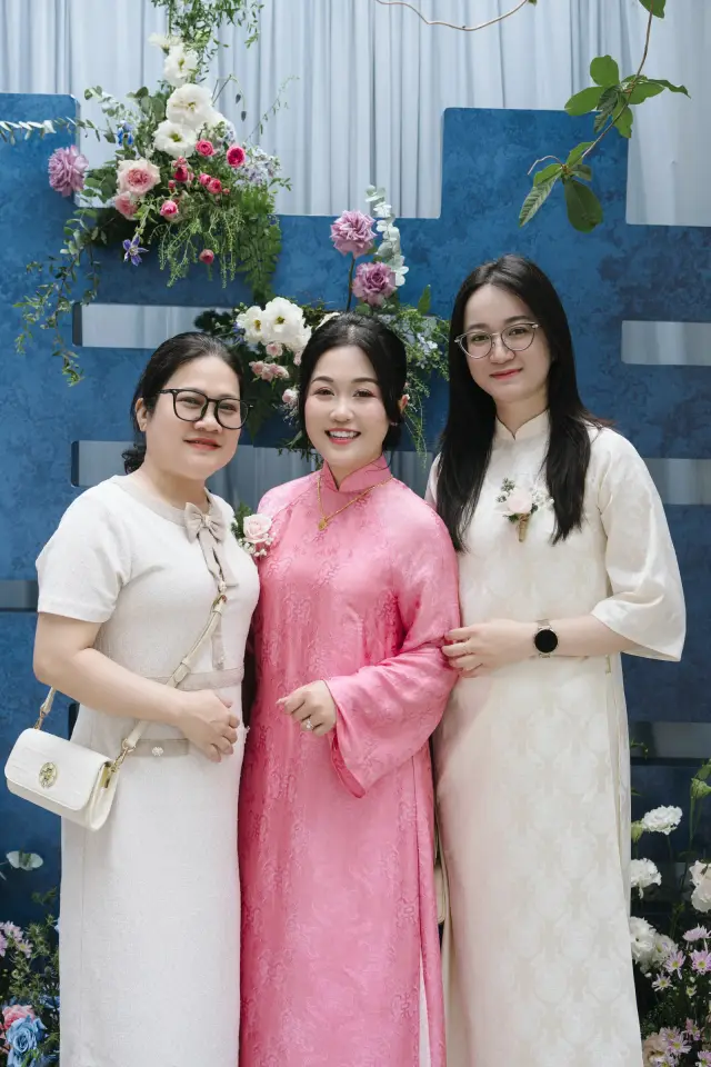 Ảnh 537 của Lễ 1