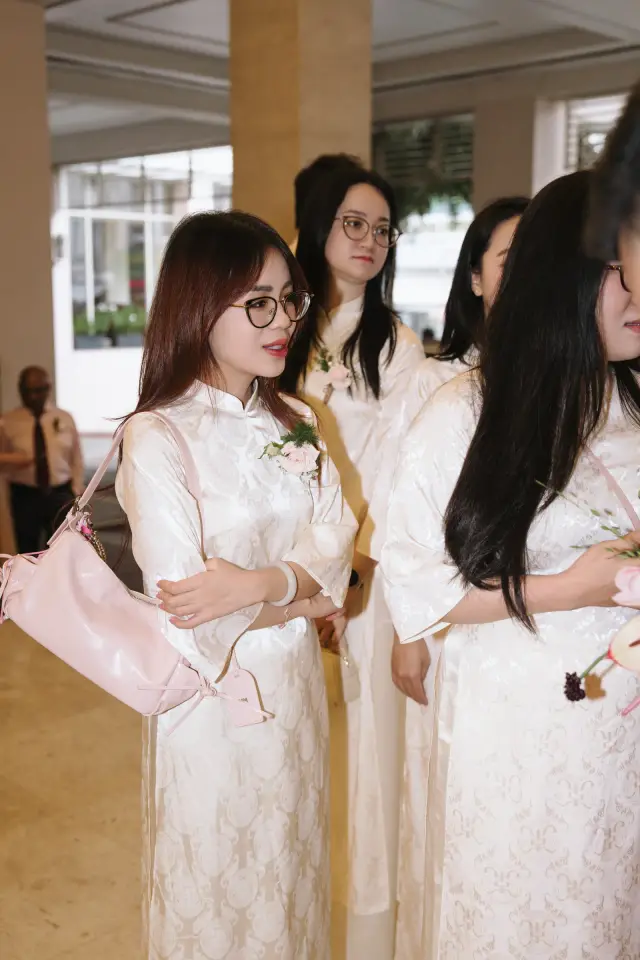 Ảnh 615 của Lễ 1