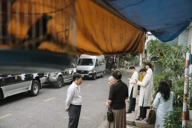 Ảnh 65 của Lễ 2