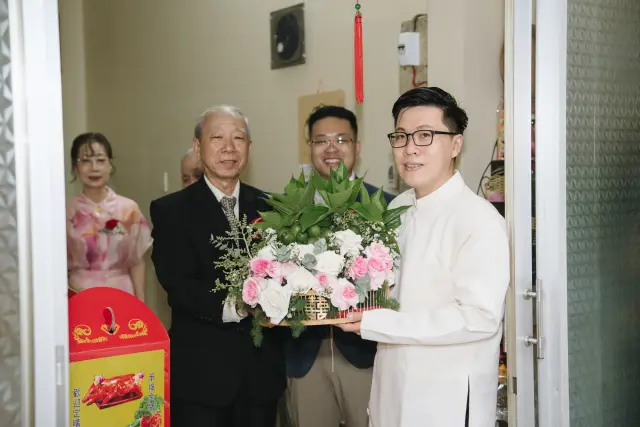Ảnh 97 của Lễ 2