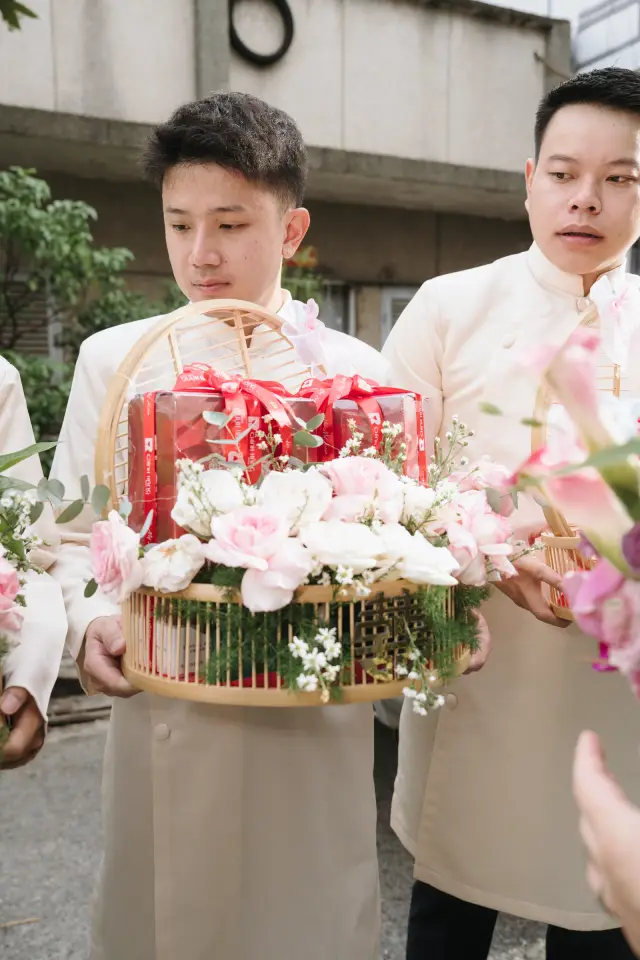 Ảnh 111 của Lễ 2