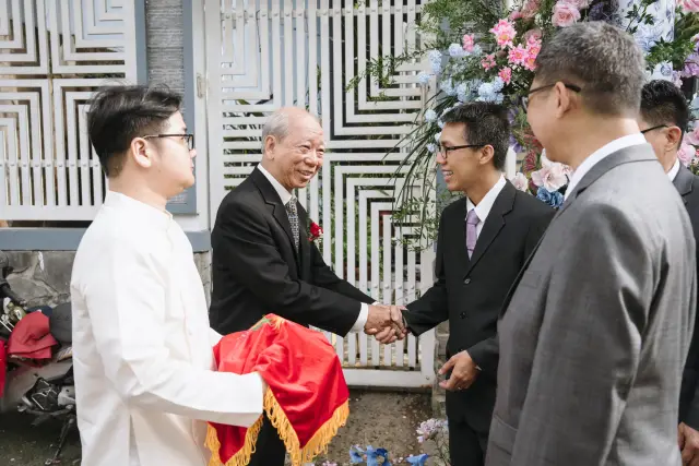 Ảnh 130 của Lễ 2