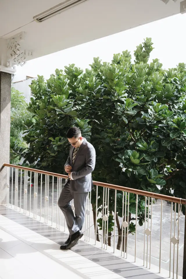 Ảnh 30 của May 1