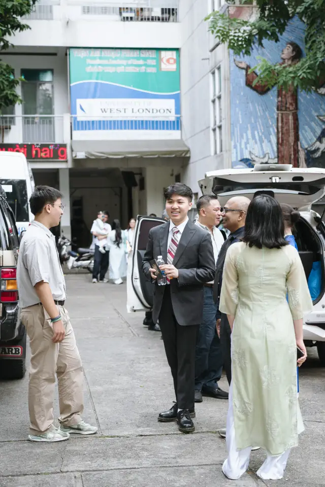 Ảnh 92 của May 1