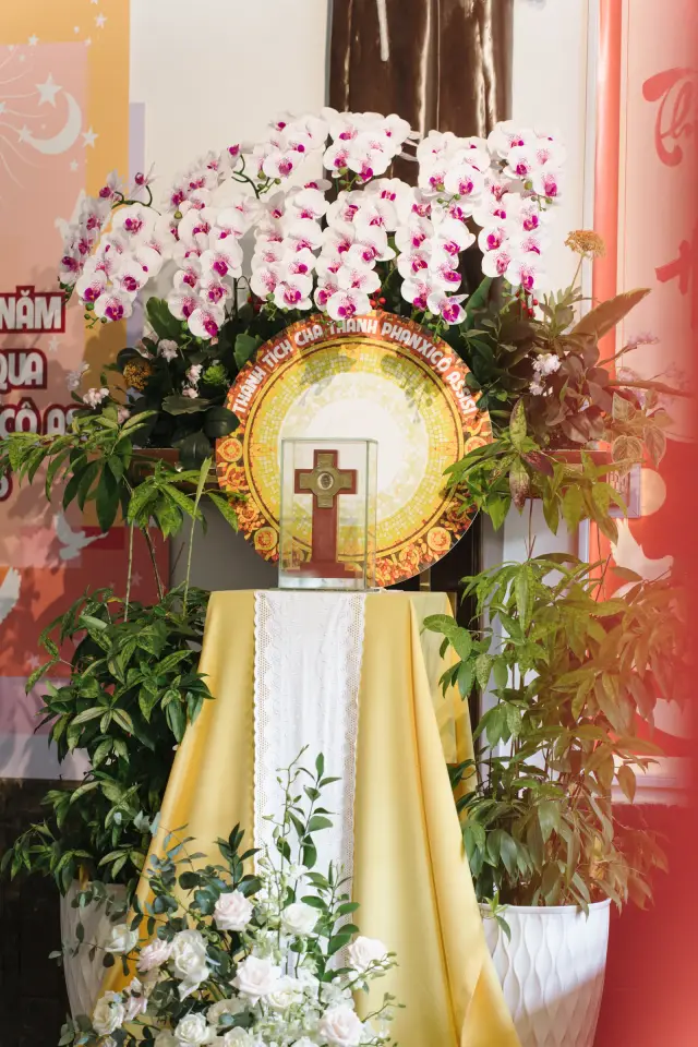 Ảnh 3 của Nhà Thờ 2
