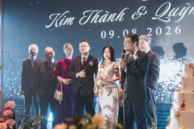 Ảnh 395 của Tiệc 1