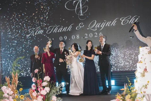 Ảnh 425 của Tiệc 1