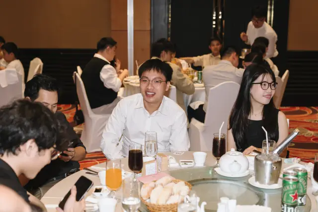 Ảnh 549 của Tiệc 1