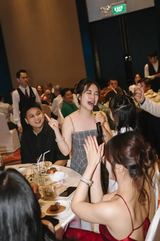 Ảnh 557 của Tiệc 1