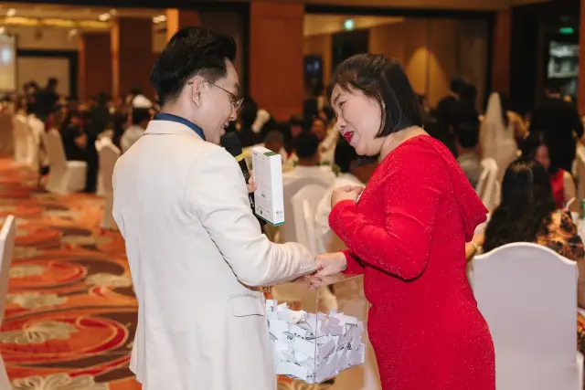 Ảnh 588 của Tiệc 1