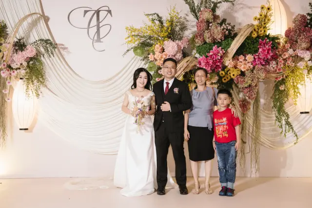 Ảnh 238 của Tiệc 2