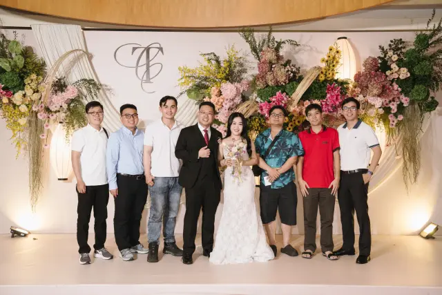 Ảnh 487 của Tiệc 2